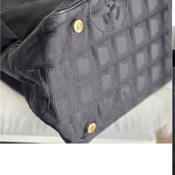 EUC Chanel Nylon Tote - Picture 5 of 10